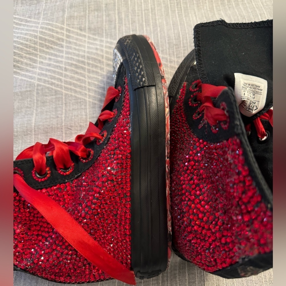 Converse full bling Graffiti Bottom Classic black/red high tops size 8 - Picture 3 of 9